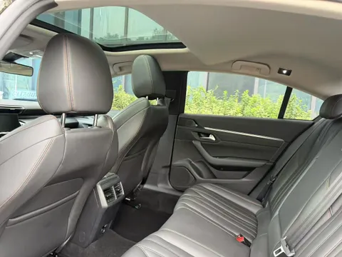 Peugeot 508L