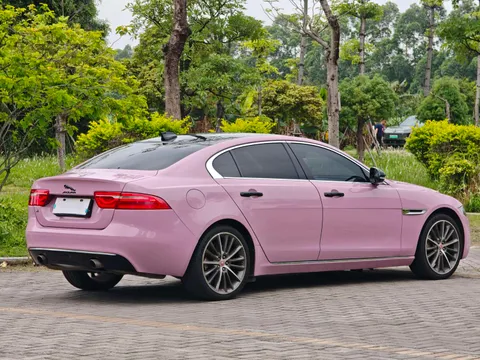 Jaguar XEL
