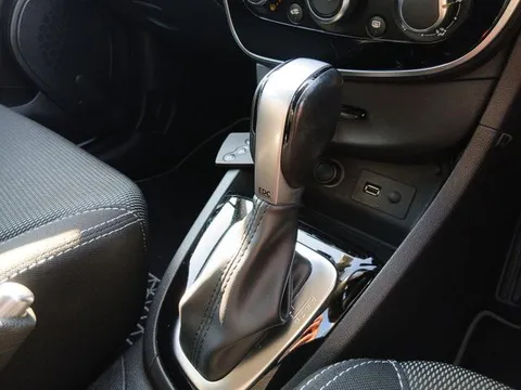 Renault Lutecia