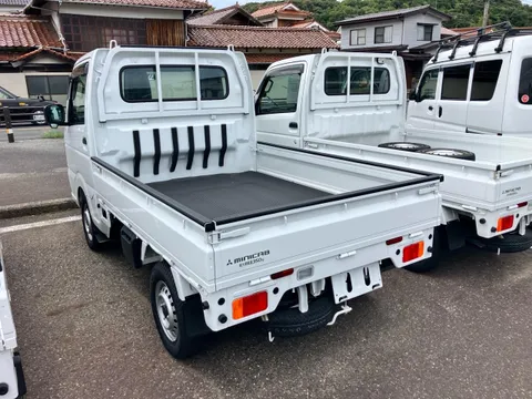 Mitsubishi Minicab Truck