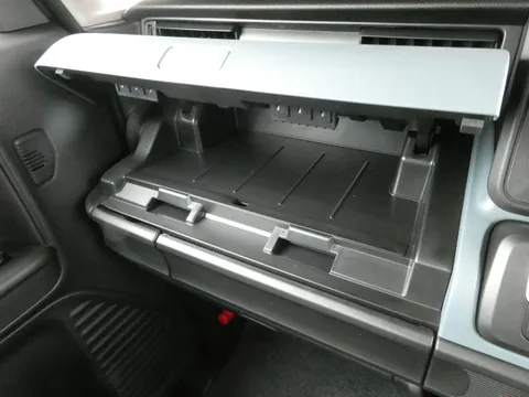 Suzuki Spacia Base