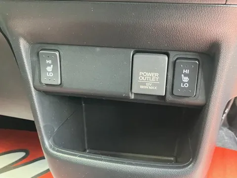 Honda N-BOX Plus