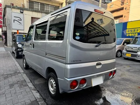 Mitsubishi Minicab Van