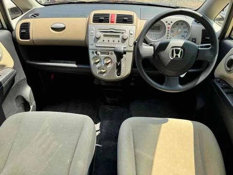 Honda Life