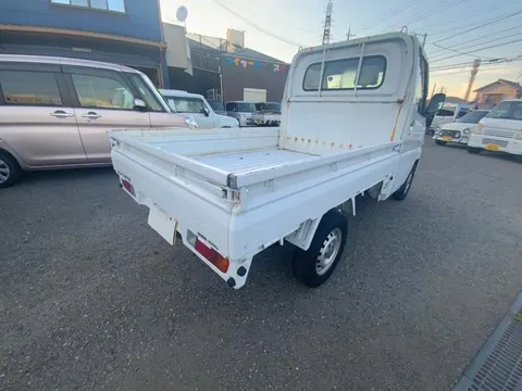 Nissan Clipper Truck