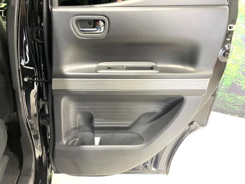 Honda N-BOX Slash