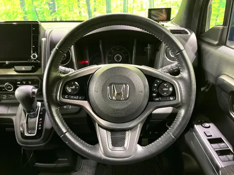 Honda N-WGN Custom
