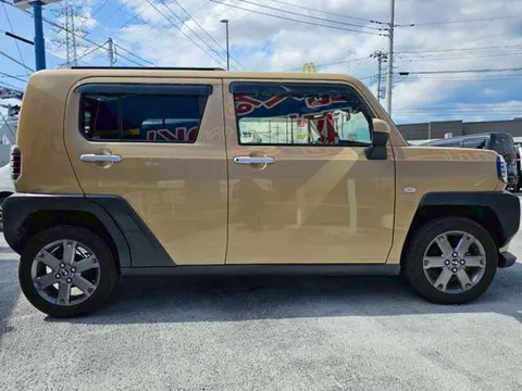 Daihatsu Taft