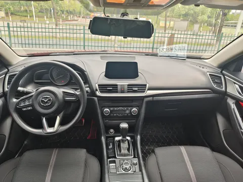 Mazda Mazda 3