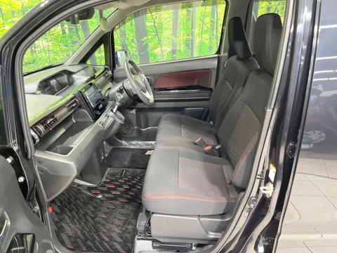 Suzuki Wagon R Stingray