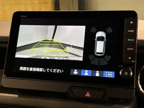 Honda N-BOX Custom