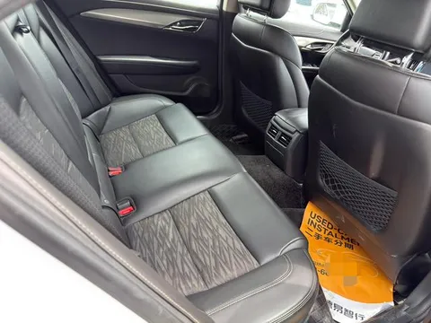 Cadillac ATS-L