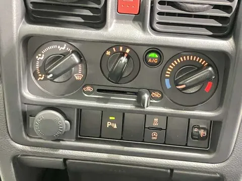 Nissan Clipper Truck
