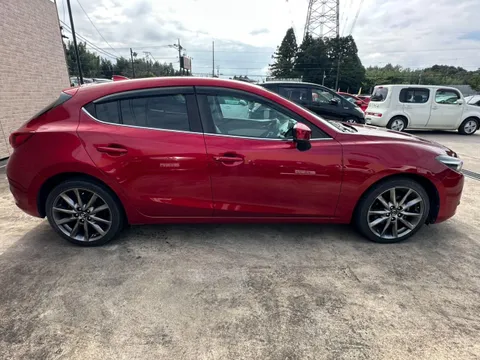 Mazda Axela Sport