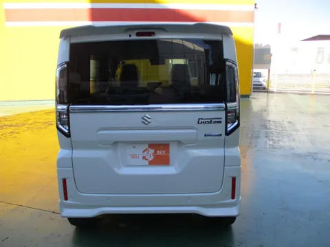 Suzuki Spacia Custom
