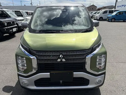 Mitsubishi eK X