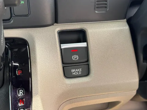 Honda N-BOX Joy