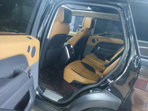 Land Rover