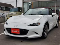 Mazda MX-5 (Roadster)