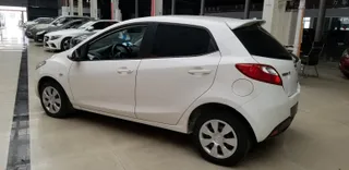 Mazda Mazda 2