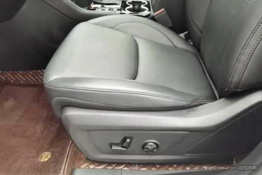 Jeep Grand Commander