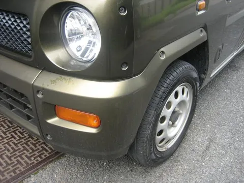 Daihatsu Naked