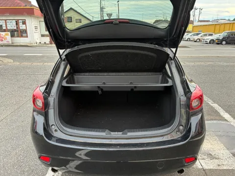Mazda Axela Sport