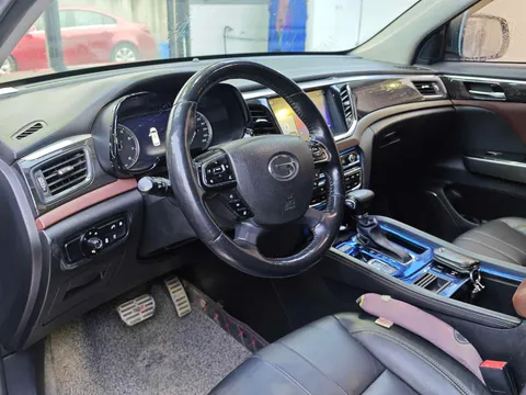 Gac GS8