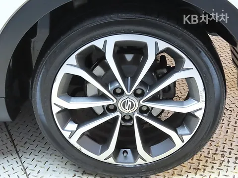 SsangYong Tivoli XLV (Tivoli Air)