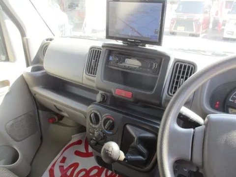 Nissan Clipper