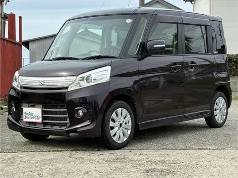 Suzuki Spacia Custom