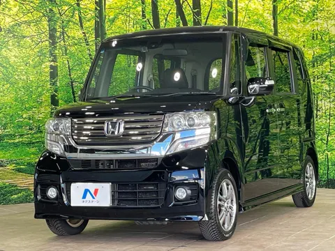 Honda N-BOX Custom