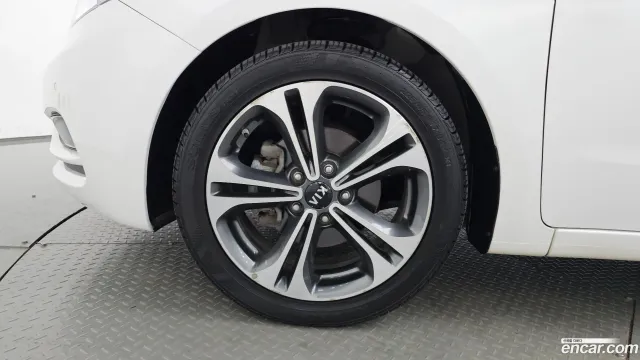 Kia Cerato (K3)