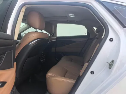 Geely Borui