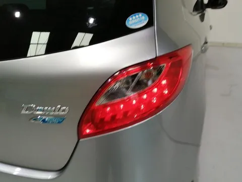 Mazda Mazda2 (Demio)