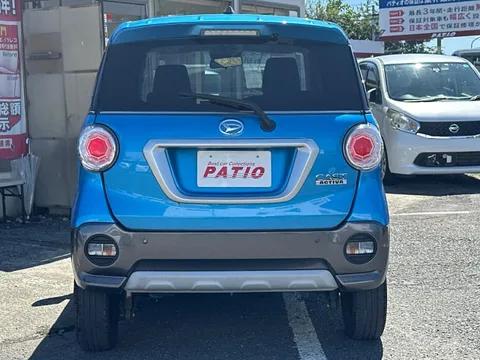 Daihatsu Cast