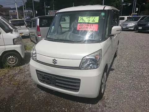 Suzuki Spacia
