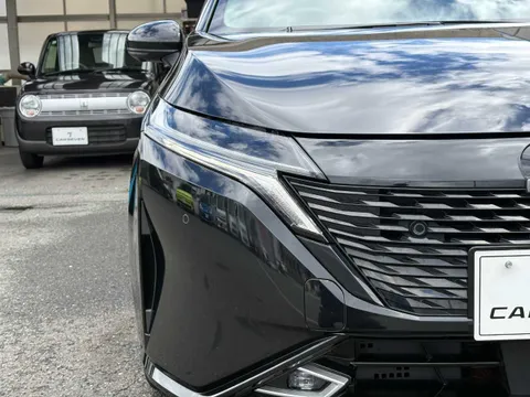 Nissan Note Aura