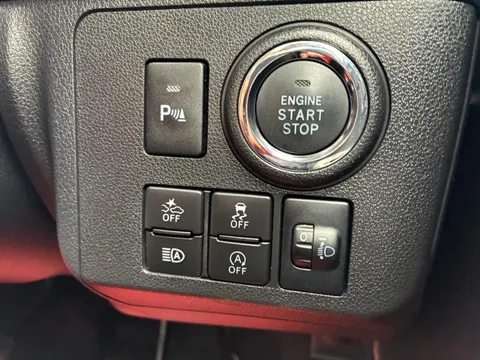 Daihatsu Mira Tocot