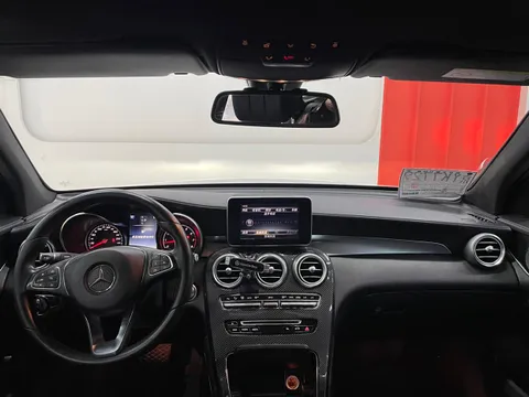 Mercedes-Benz Mercedes-Benz GLC