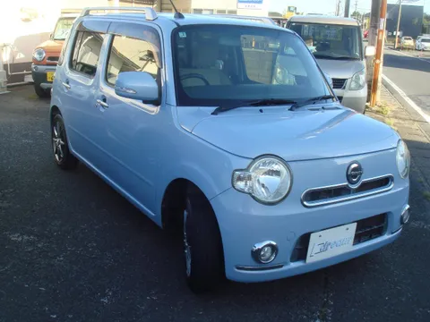 Daihatsu Mira Cocoa