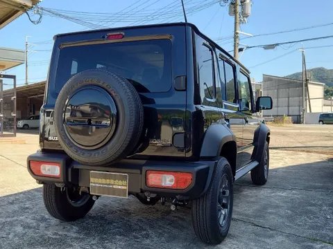 Suzuki Jimny Nomade