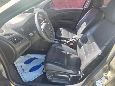 Renault SM3