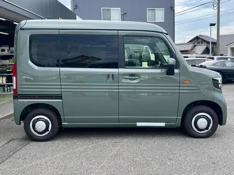 Honda N-VAN Plus Style
