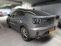 Lynk & Co 05