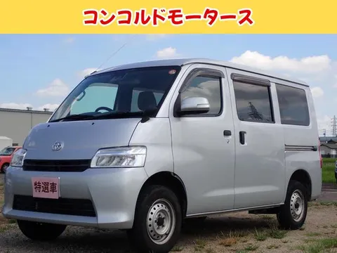 Toyota TownAce Van