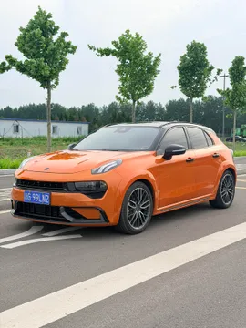 Lynk & Co Lynk & Co 02
