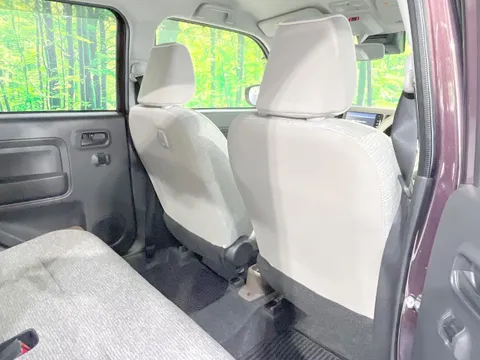 Daihatsu Mira Tocot