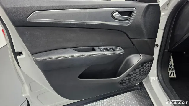 Renault XM3