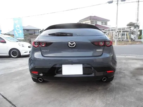 Mazda MAZDA3 Fastback